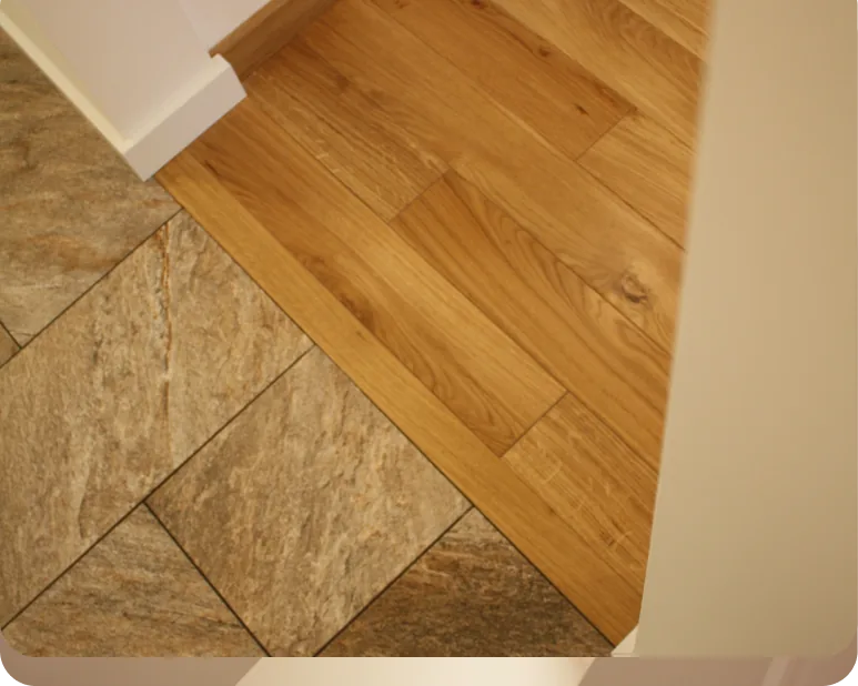 Prostor u toku adaptacije sa merdevinama i grubim radovima